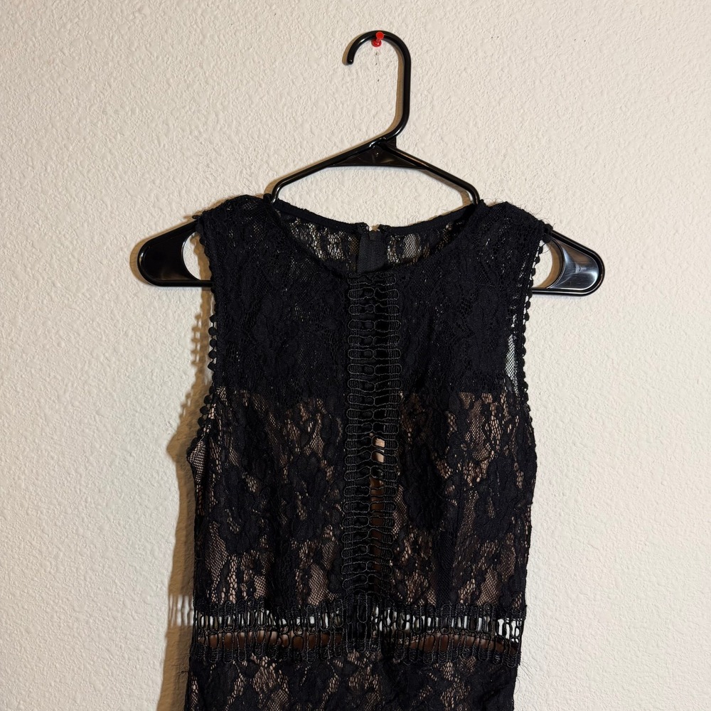 City Triangles Black Lace Nude Lining‎ Sleeveless Cocktail Mini Dress Size 5